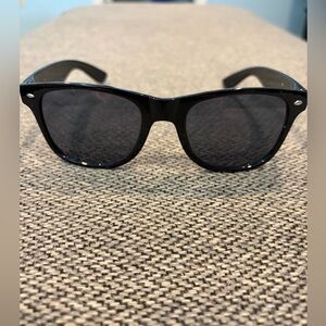 Cleveland Guardians Paul Davis Plastic Sunglasses